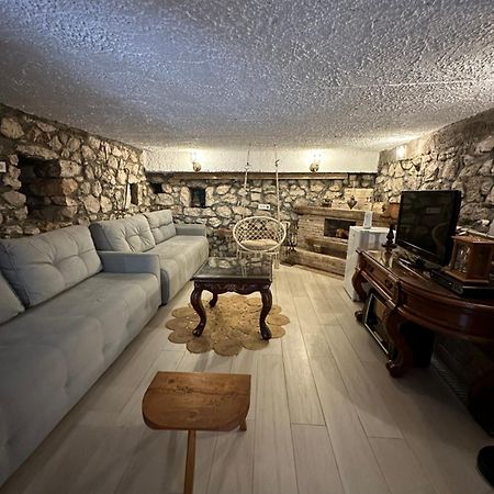 Apartment Konoba Ulicevic Vranjina Bagian luar foto